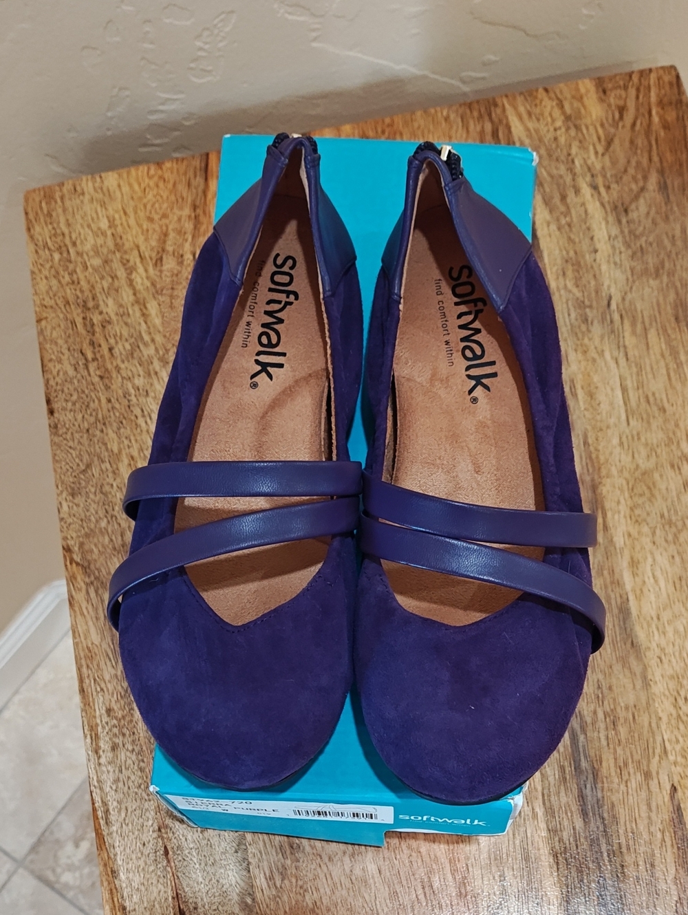 Softwalk Women's Purple Suede Strap Flats